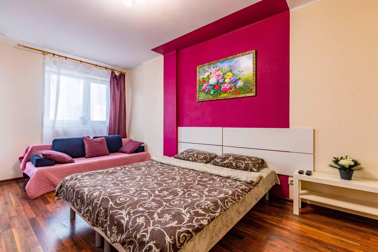 Снять студию в Екатеринбурге у набережной Исети и Адмиралтейского парка Посуточно 3