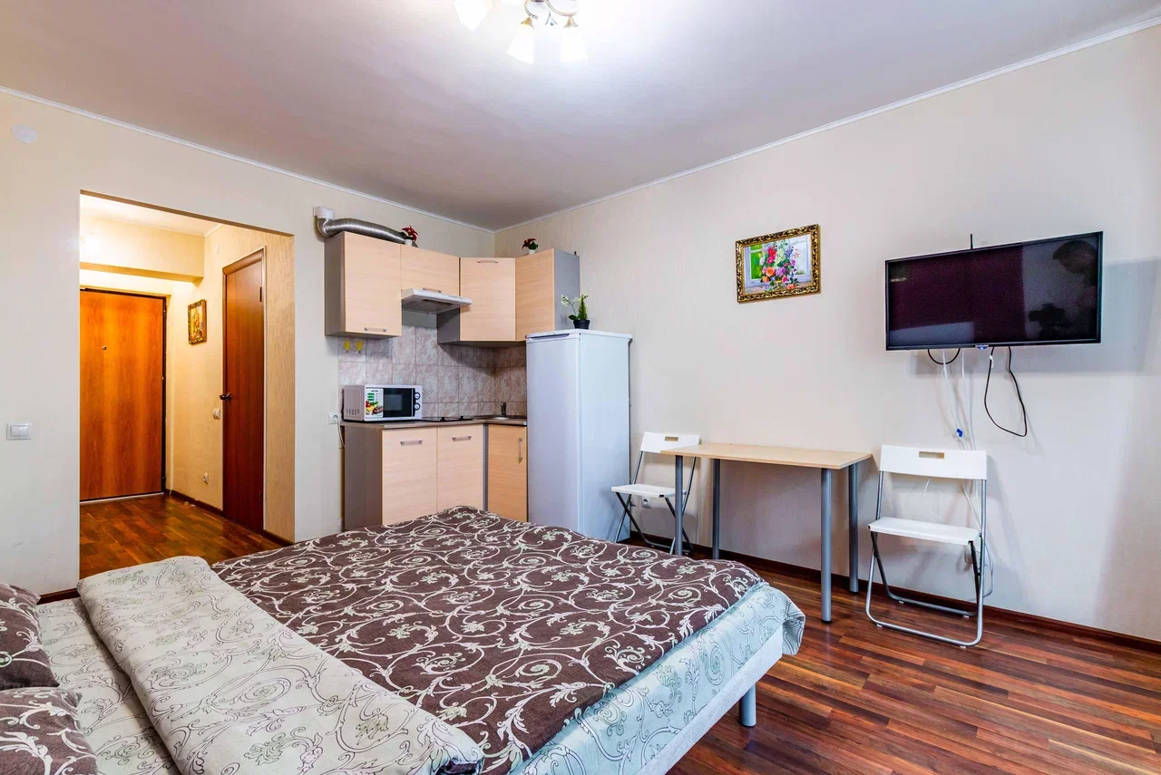 Снять студию в Екатеринбурге у набережной Исети и Адмиралтейского парка Посуточно 4