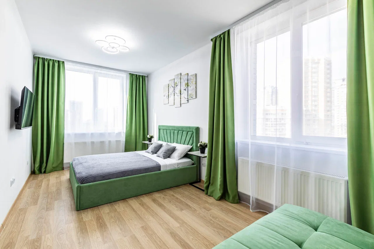 Снять 3-к квартиру в Екатеринбурге у Цирка и парка Зеленая Роща Посуточно 5