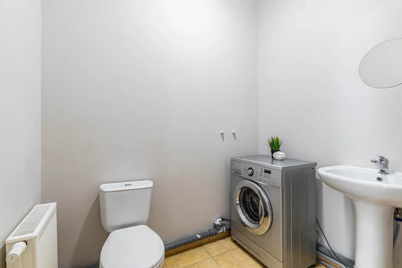 Снять 3-к квартиру в Екатеринбурге у Цирка и парка Зеленая Роща Посуточно 18