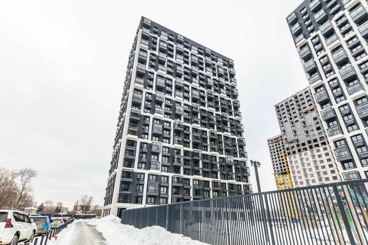 Снять 3-к квартиру в Екатеринбурге, Химмаш, у ТРЦ Глобус Посуточно 2