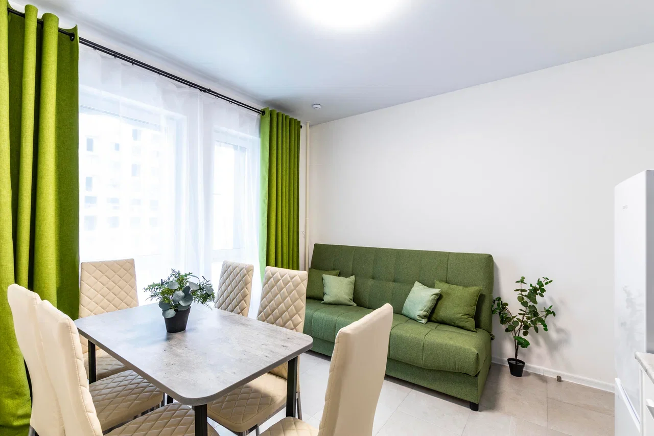 Снять 3-к квартиру в Екатеринбурге, Химмаш, у ТРЦ Глобус Посуточно 5