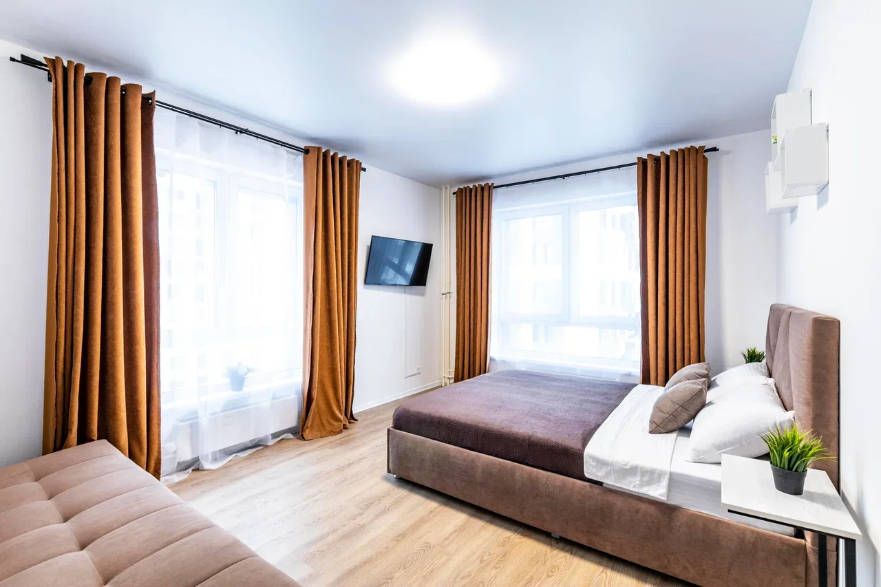 Снять 3-к квартиру в Екатеринбурге, Химмаш, у ТРЦ Глобус Посуточно 8