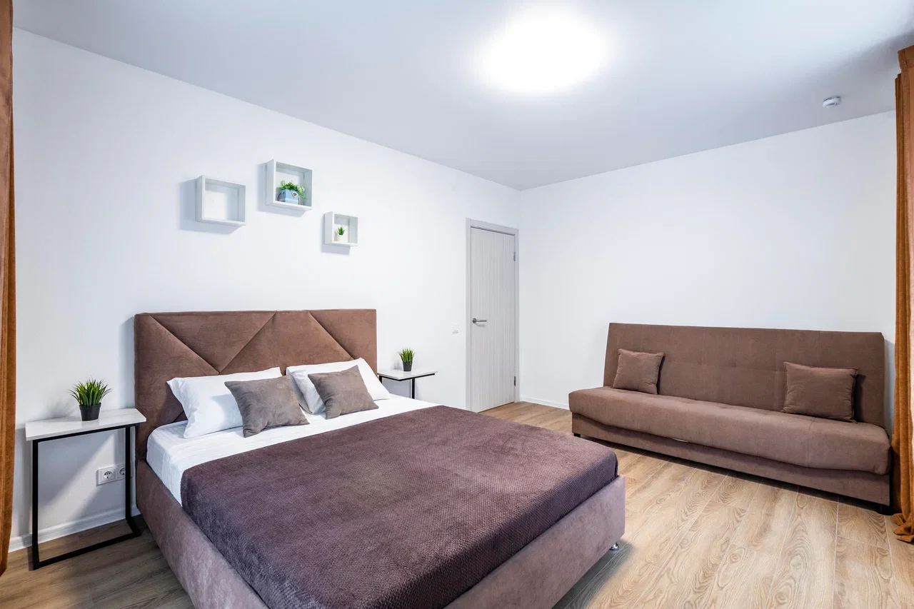 Снять 3-к квартиру в Екатеринбурге, Химмаш, у ТРЦ Глобус Посуточно 10