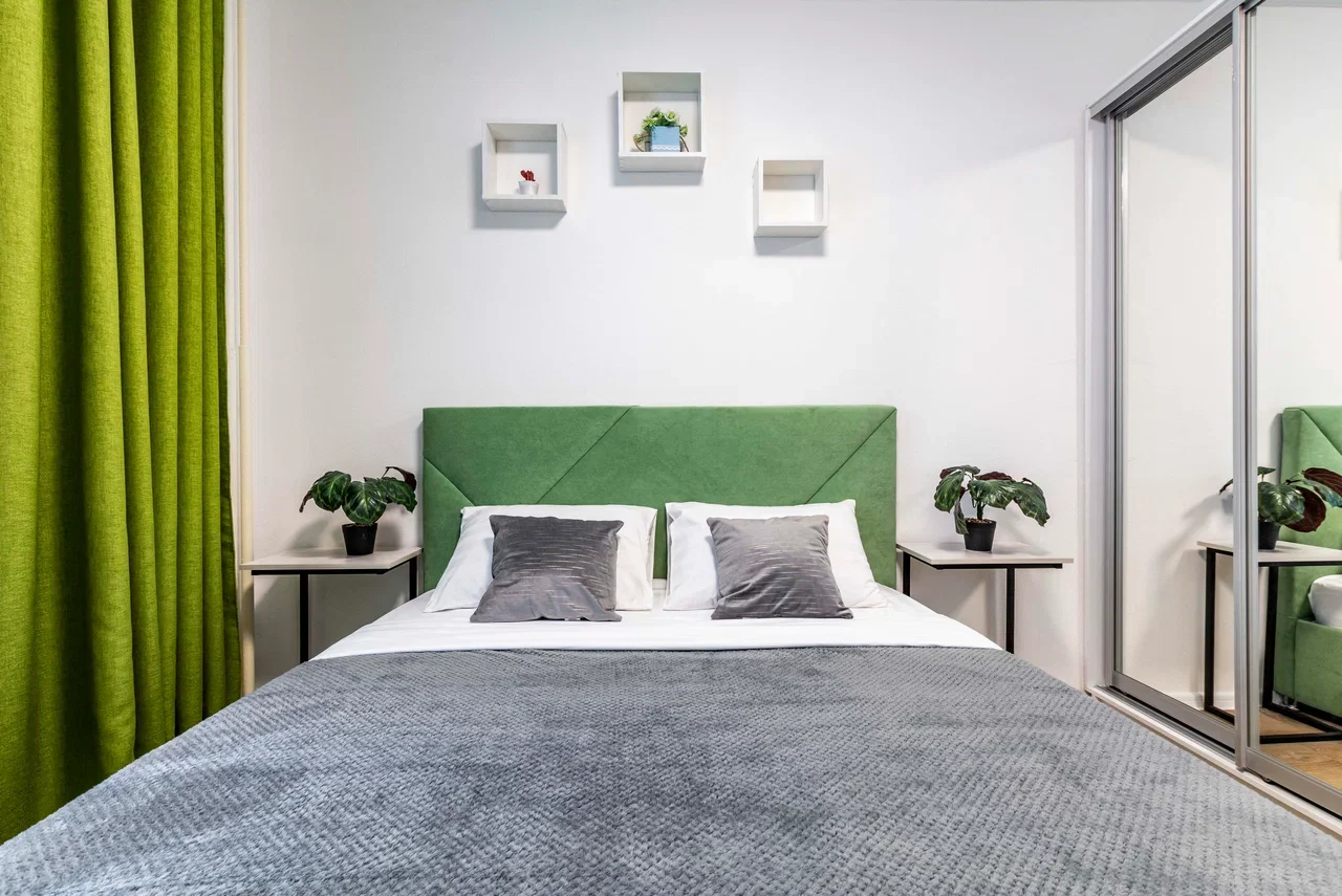 Снять 3-к квартиру в Екатеринбурге, Химмаш, у ТРЦ Глобус Посуточно 15