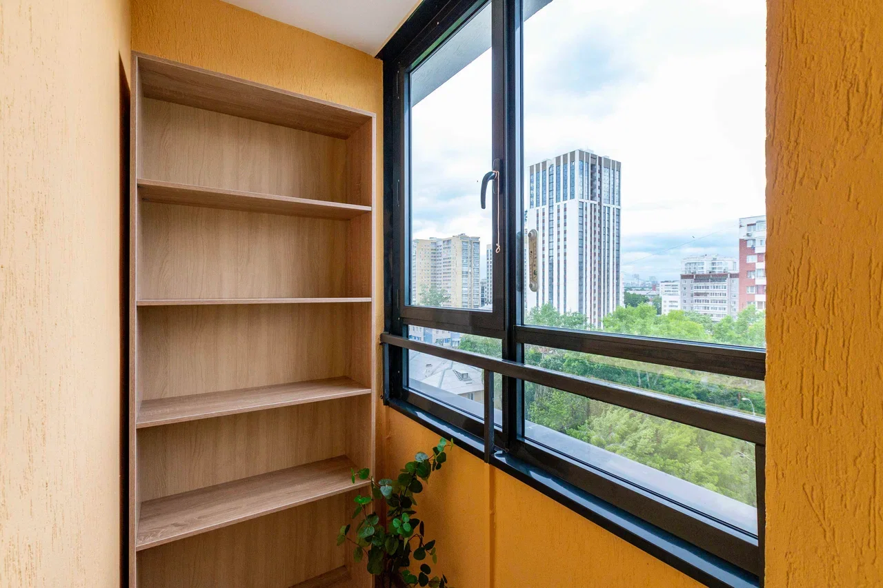 Снять 3-к квартиру в Екатеринбурге, м. Геологическая, Южный Автовокзал Посуточно 18