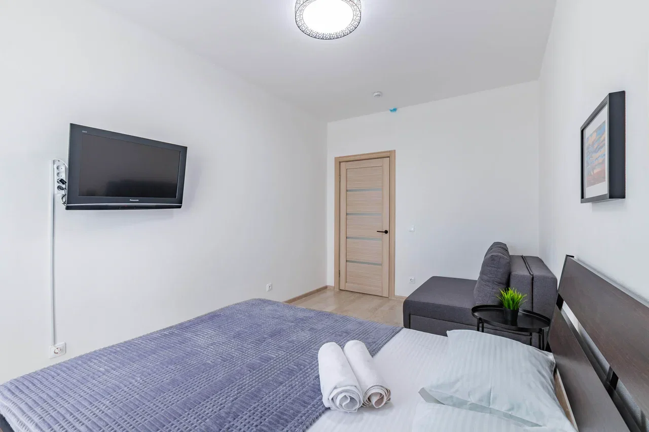 Снять 2-к квартиру в Екатеринбурге, м. Геологическая, ЦПКиО им. Маяковского Посуточно 7