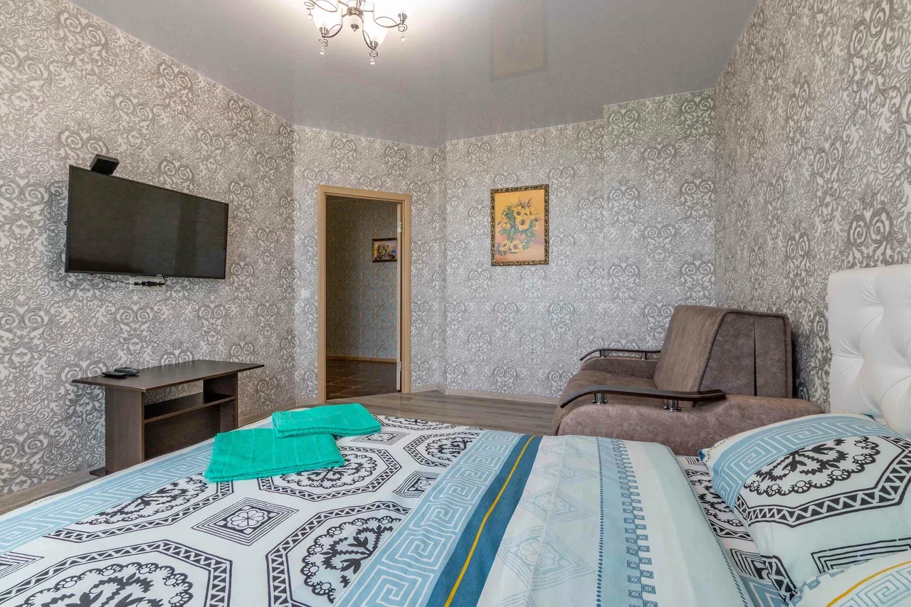 Аренда 2-к квартиры в Екатеринбурге, м. Ботаническая, ул. Белинского 177а/3 Посуточно 7