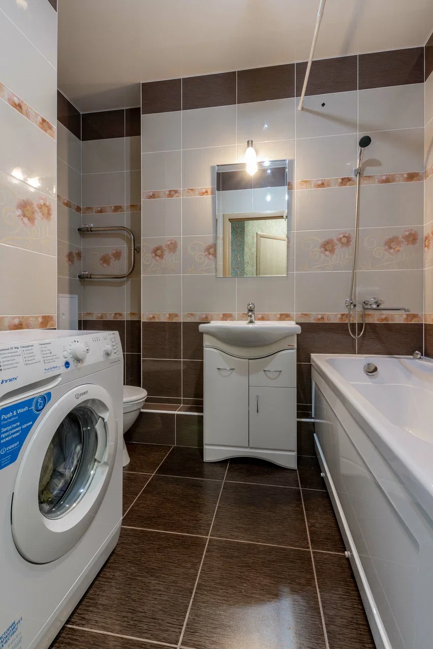 Аренда 2-к квартиры в Екатеринбурге, м. Ботаническая, ул. Белинского 177а/3 Посуточно 8