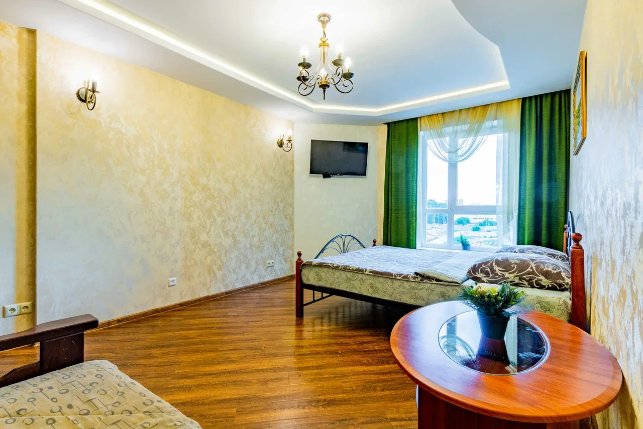 Аренда 2-к квартиры в Екатеринбурге, м. Площадь 1905 года, ул. Юмашева 6 Посуточно 13