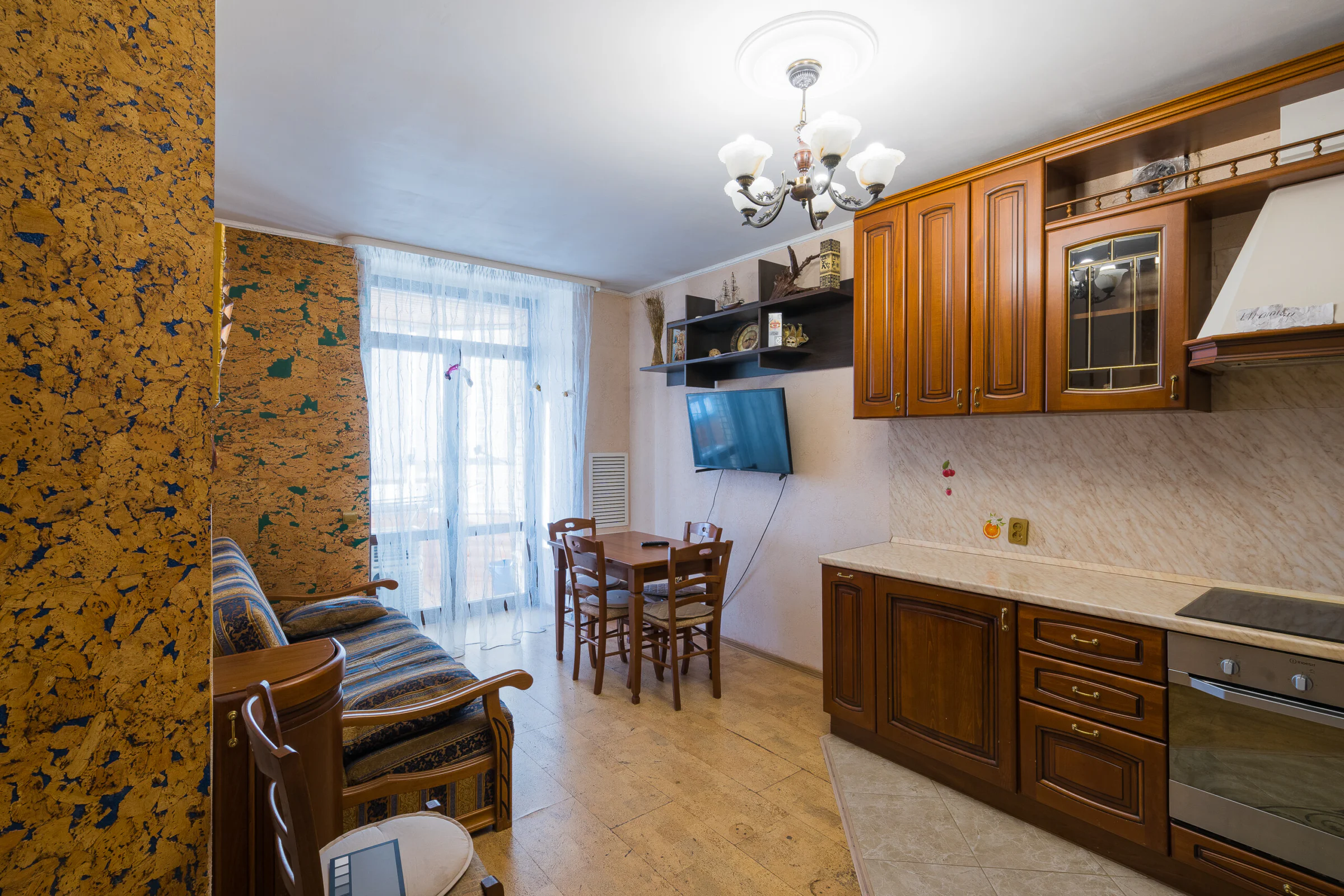 Аренда 3-к квартиры с Сауной в Екатеринбурге, Центр, ул. Белинского Посуточно