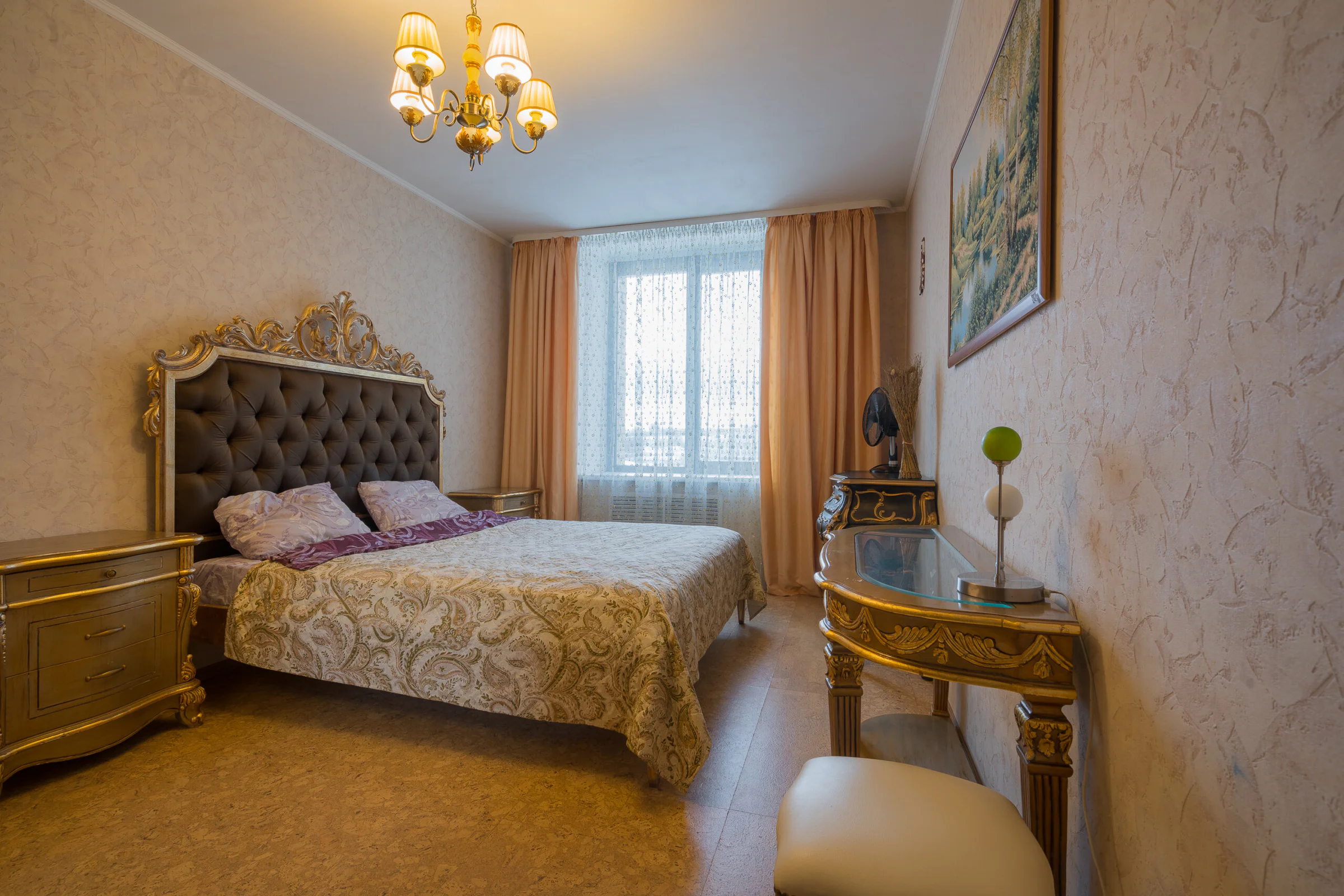 Аренда 3-к квартиры с Сауной в Екатеринбурге, Центр, ул. Белинского Посуточно 15