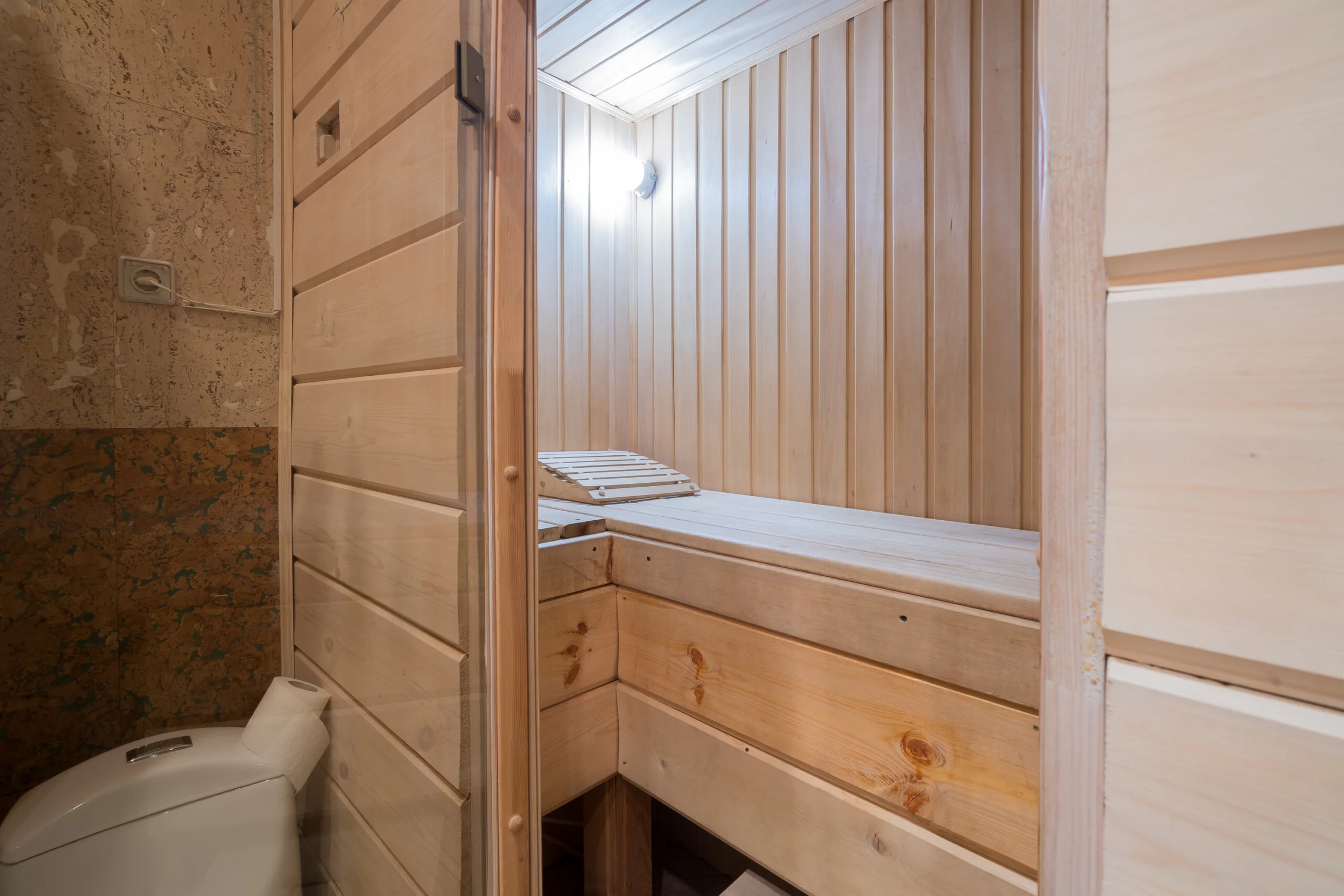 Аренда 3-к квартиры с Сауной в Екатеринбурге, Центр, ул. Белинского Посуточно 16