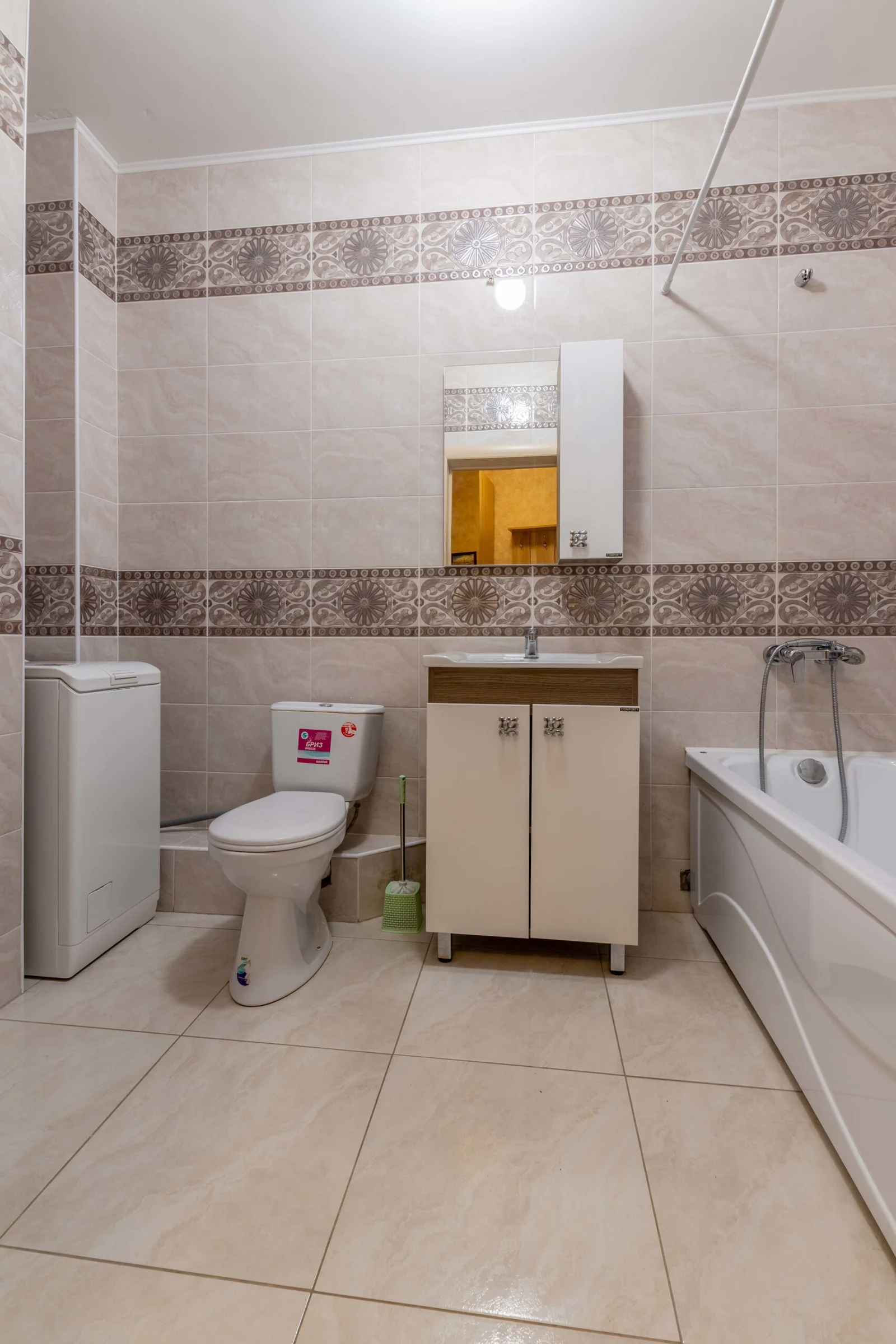 Аренда Квартиры-студии в Екатеринбурге, Парковый район, ул. Буторина Посуточно 8