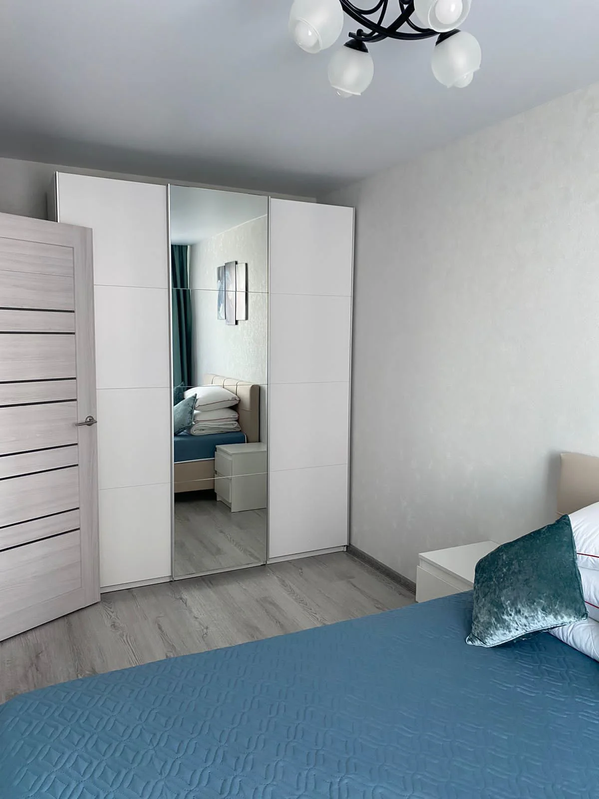 Аренда 2-к квартиры в Екатеринбурге, ЖК «Татлин», м. Уральская Посуточно 8