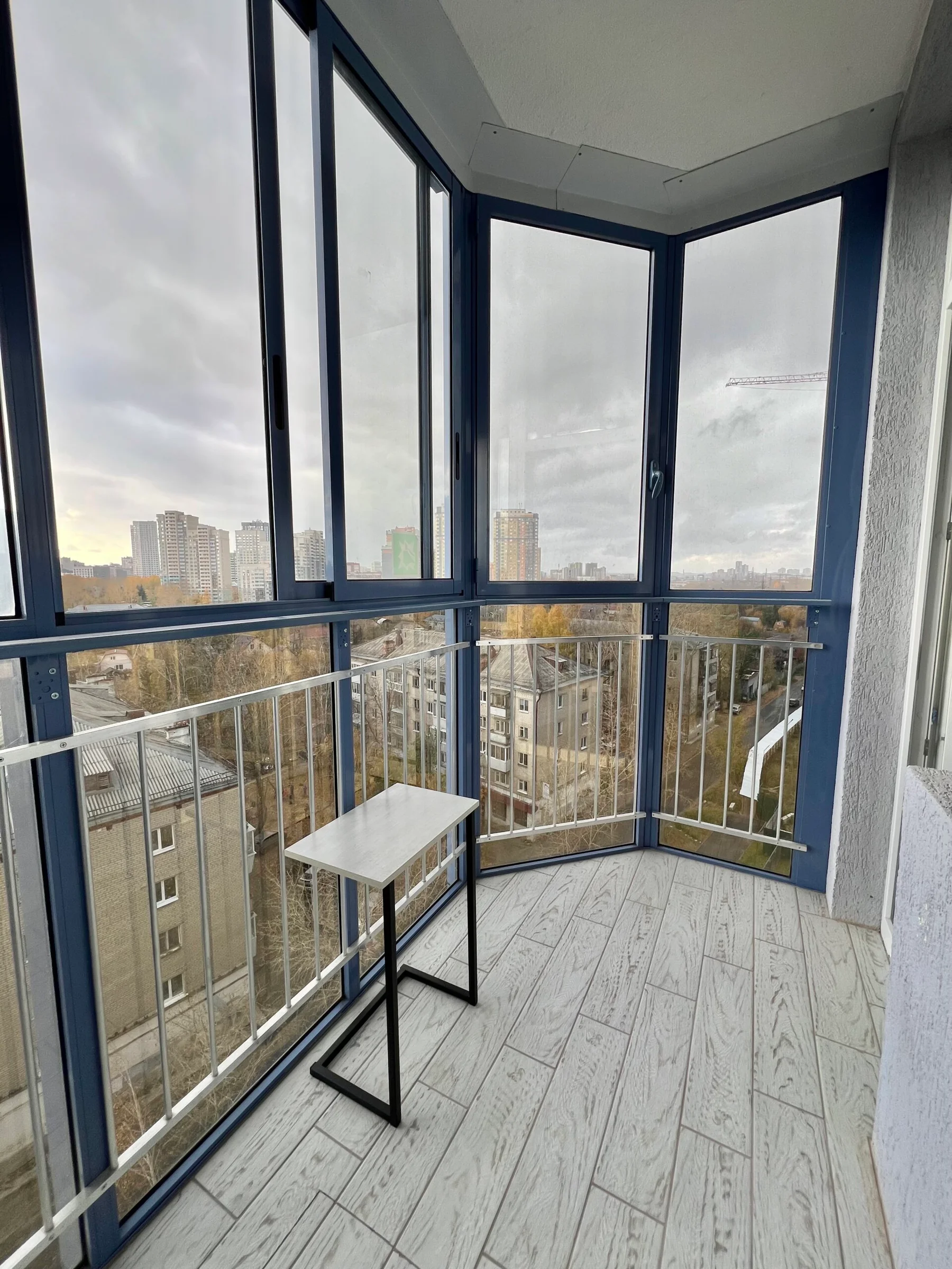 Аренда Квартиры-студии в Екатеринбурге, мкр. Втузгородок, ул. Блюхера Посуточно 4