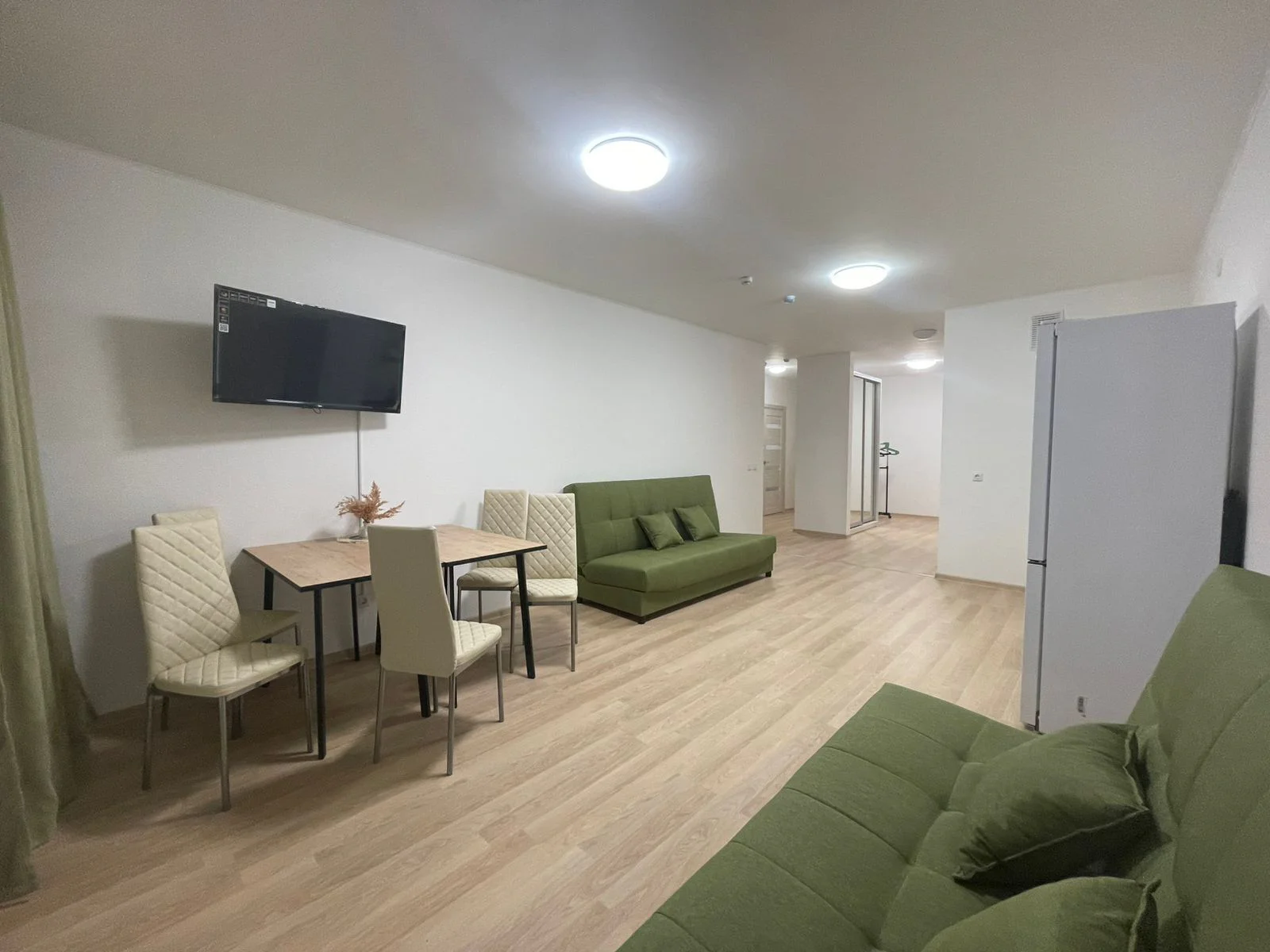 Аренда 5-к квартиры в Екатеринбурге, м. Уралмаш, ЖК «Северное сияние» Посуточно 9