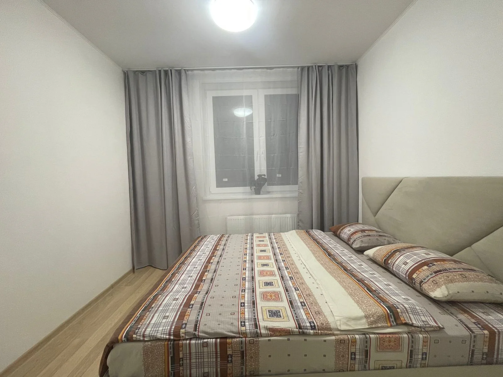 Аренда 5-к квартиры в Екатеринбурге, м. Уралмаш, ЖК «Северное сияние» Посуточно 11