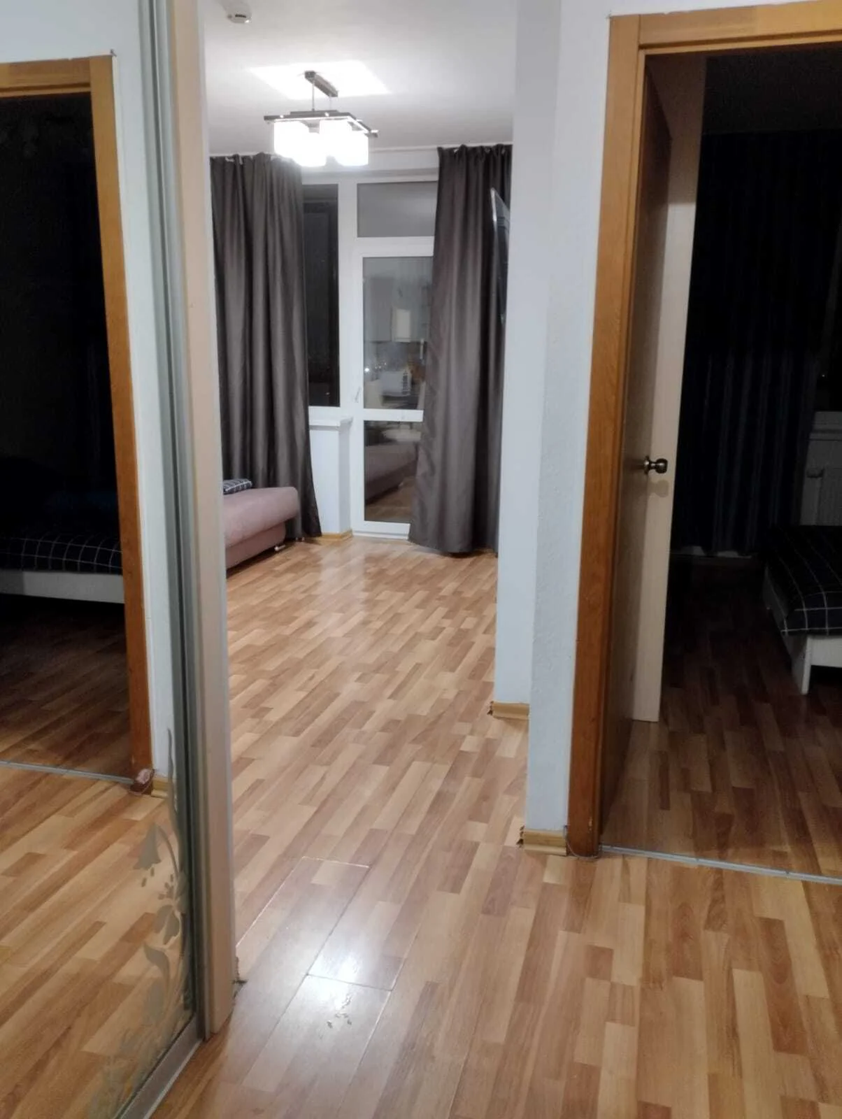 Аренда 2-к квартиры в Екатеринбурге, м. Уралмаш, ул. Стачек 4 Посуточно 3