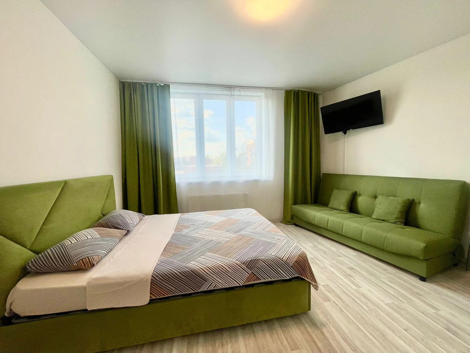 Аренда Квартиры-студии в Екатеринбурге, м. Проспект Космонавтов, Посуточно 8