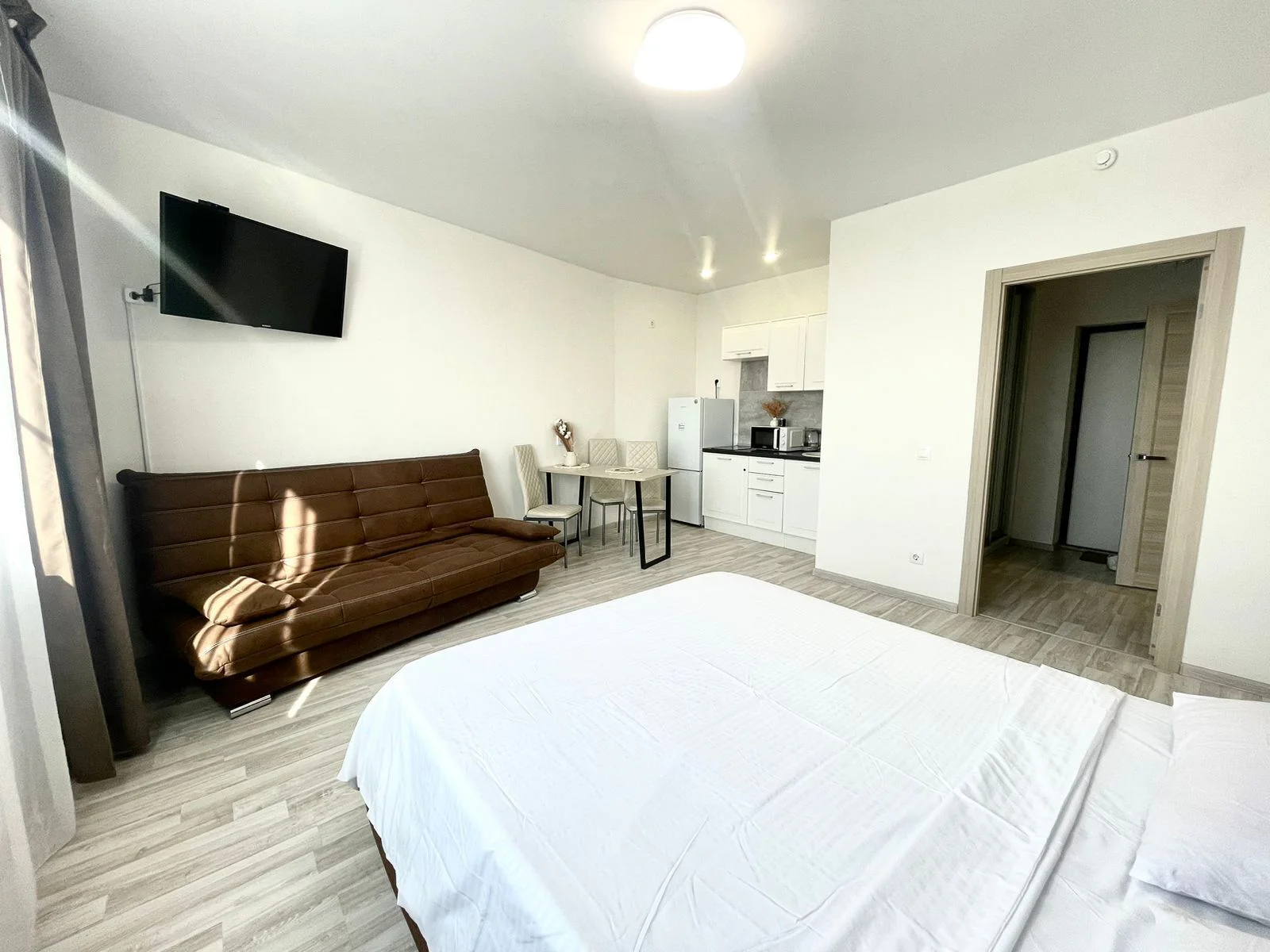 Аренда Квартиры-студии в Екатеринбурге, м. Уралмаш, пр-т Космонавтов Посуточно 2