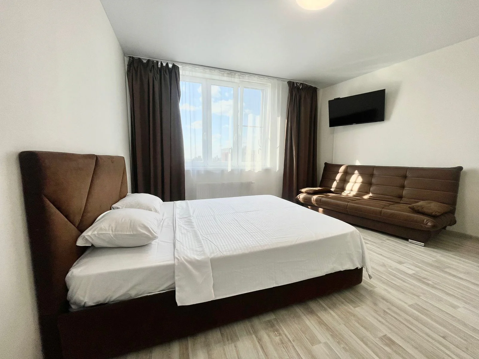 Аренда Квартиры-студии в Екатеринбурге, м. Уралмаш, пр-т Космонавтов Посуточно 7