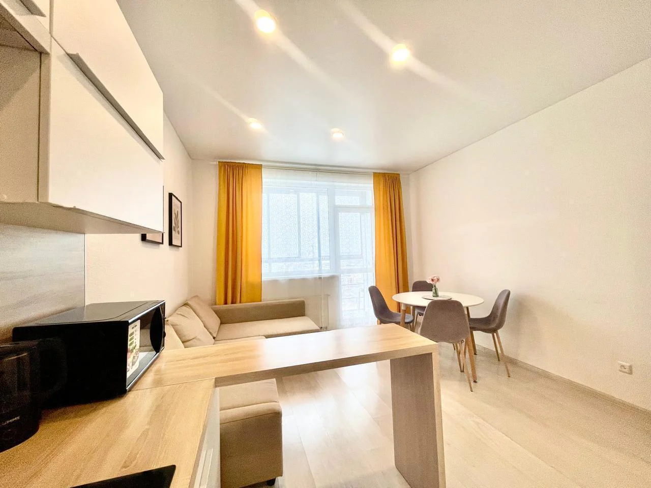 Аренда 2-к квартиры в Екатеринбурге, Пионерский район, рядом с ЖД вокзалом Посуточно 7