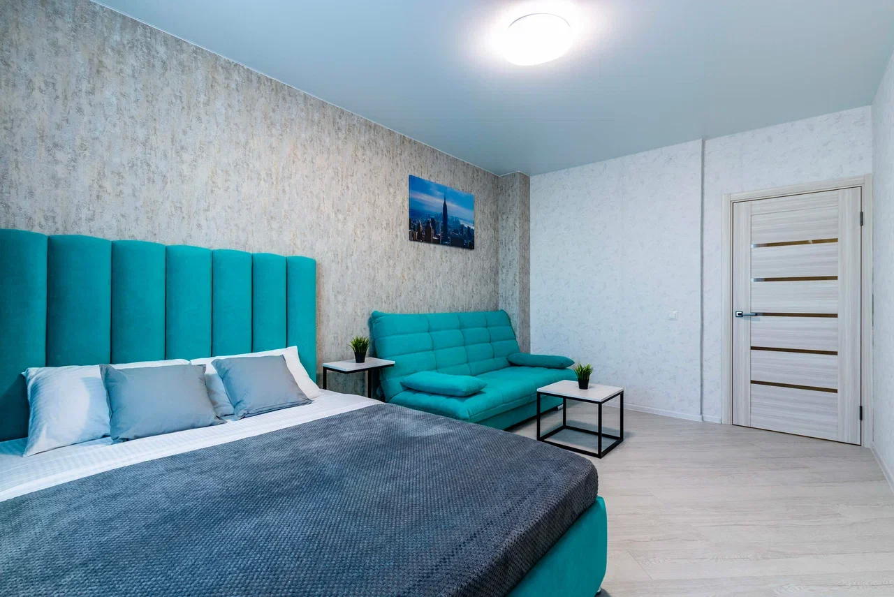 Снять 2-к квартиру в Екатеринбурге у Аквапарка посуточно 8