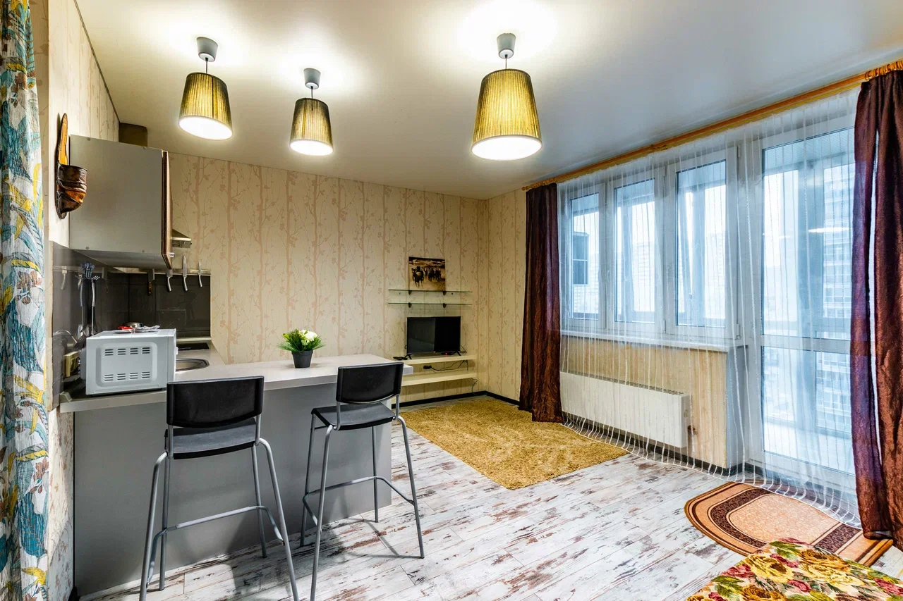 Снять квартиру-студию в Екатеринбурге, м. Чкаловская, Южный Автовокзал Посуточно 4