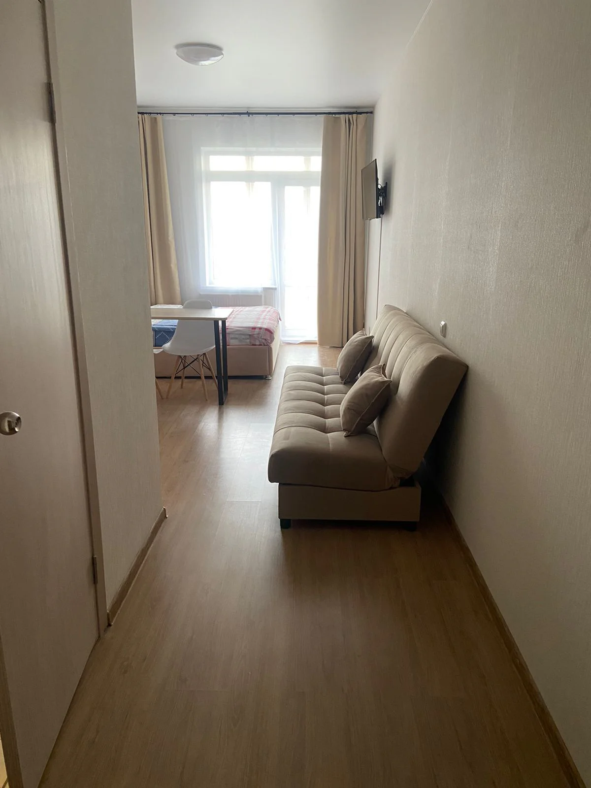 Снять уютную студию в Чкаловском районе Екатеринбурга у метро Чкаловская Посуточно 5