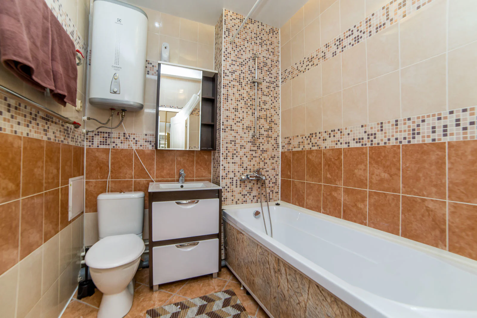 Снять просторную студию в Чкаловском районе Екатеринбурга у метро Чкаловская Посуточно 2