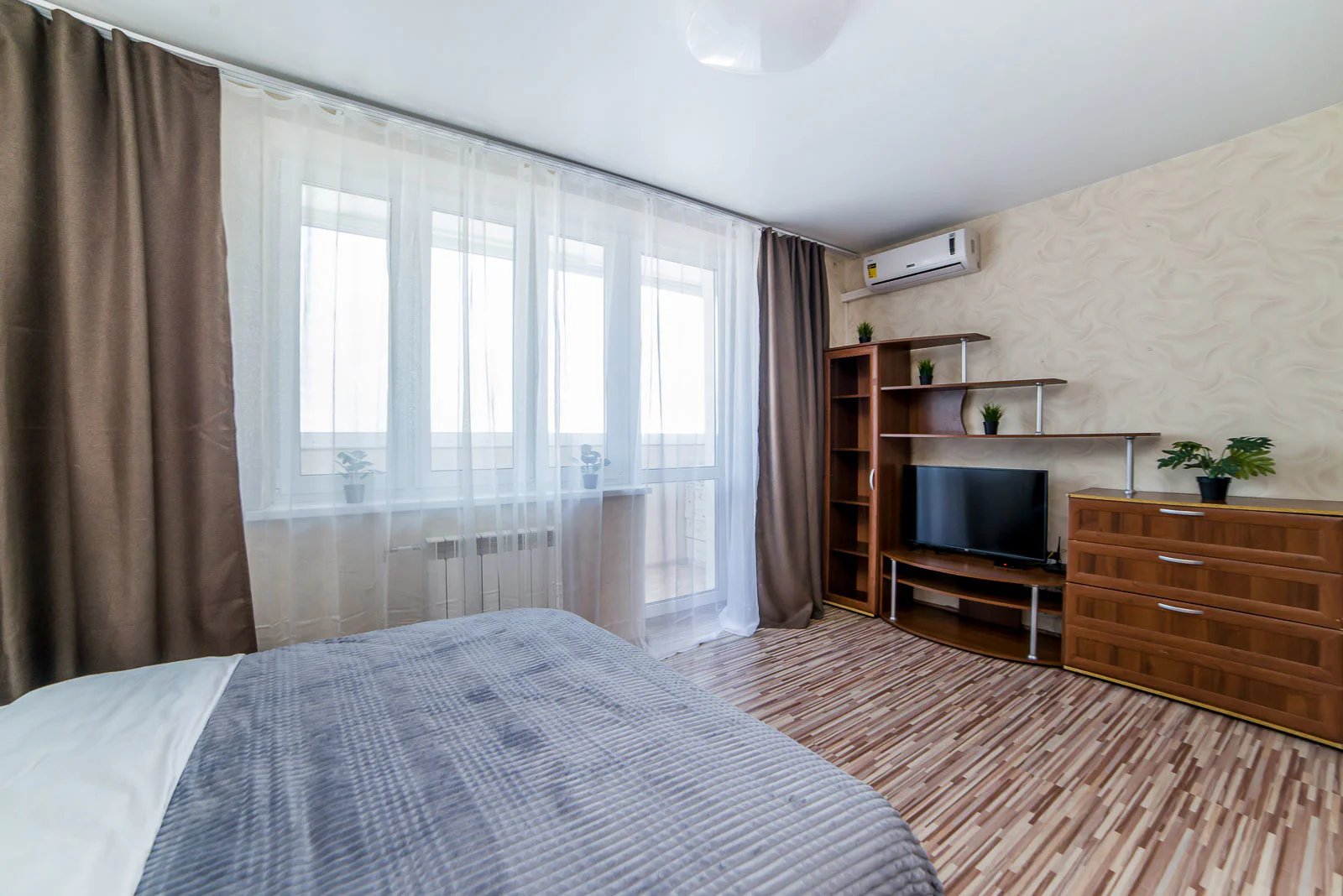 Снять просторную студию в Чкаловском районе Екатеринбурга у метро Чкаловская Посуточно 6