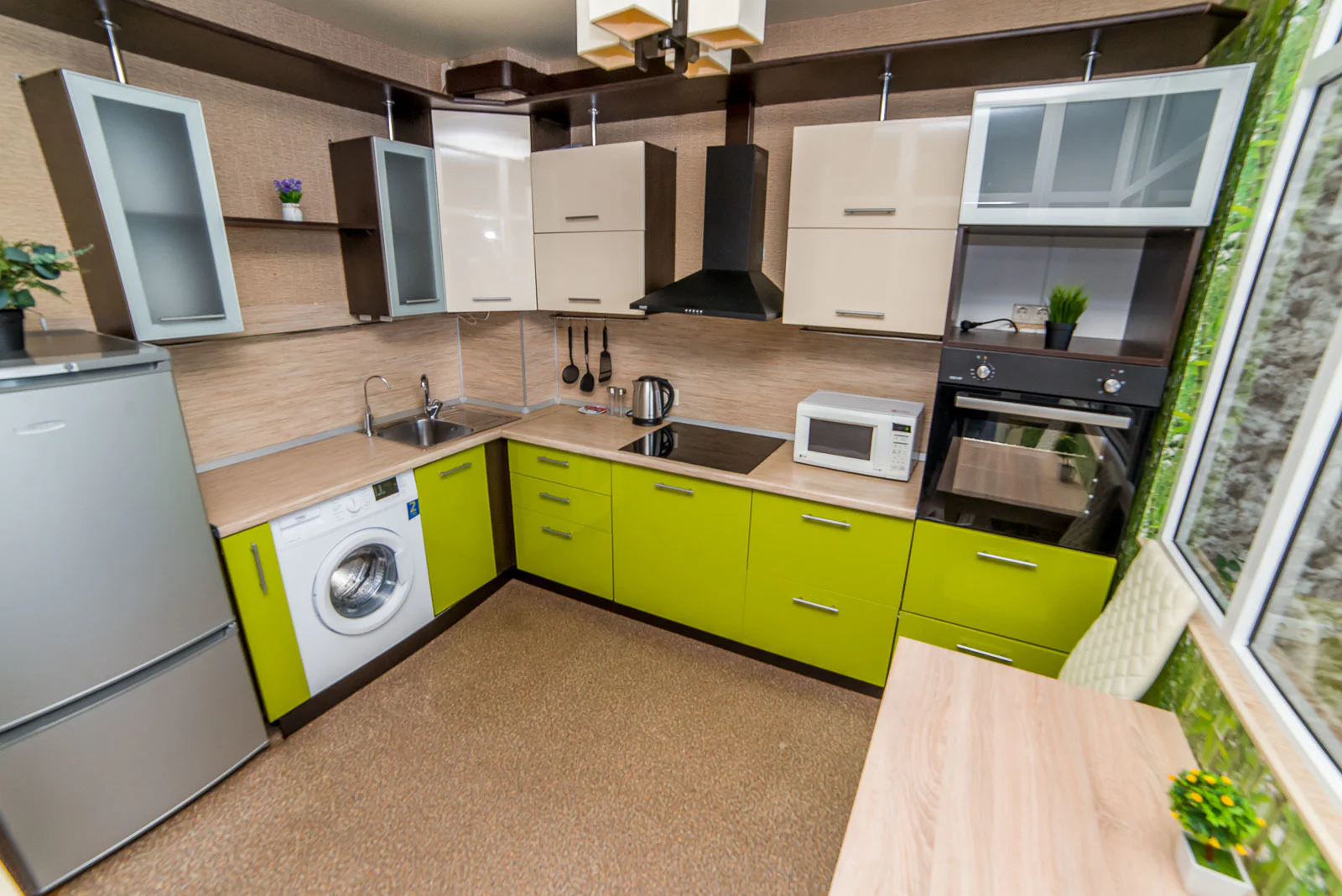 Снять просторную студию в Чкаловском районе Екатеринбурга у метро Чкаловская Посуточно 10