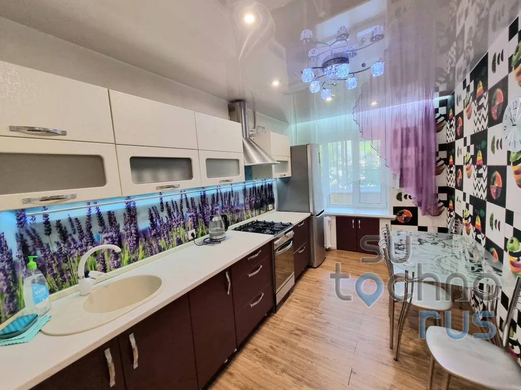 Аренда посуточно 2-комнатной квартиры в Хабаровске у Платинум Арены (Ким-Ю-Чена 1) 9