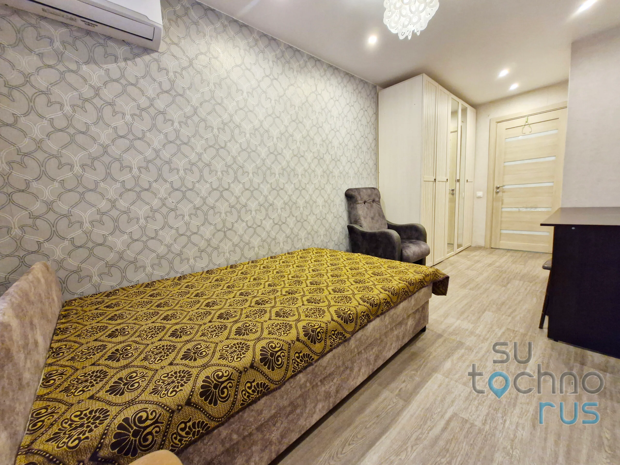 Снять посуточно квартиру в Хабаровске у Центрального парка (Амурский бульвар) 11