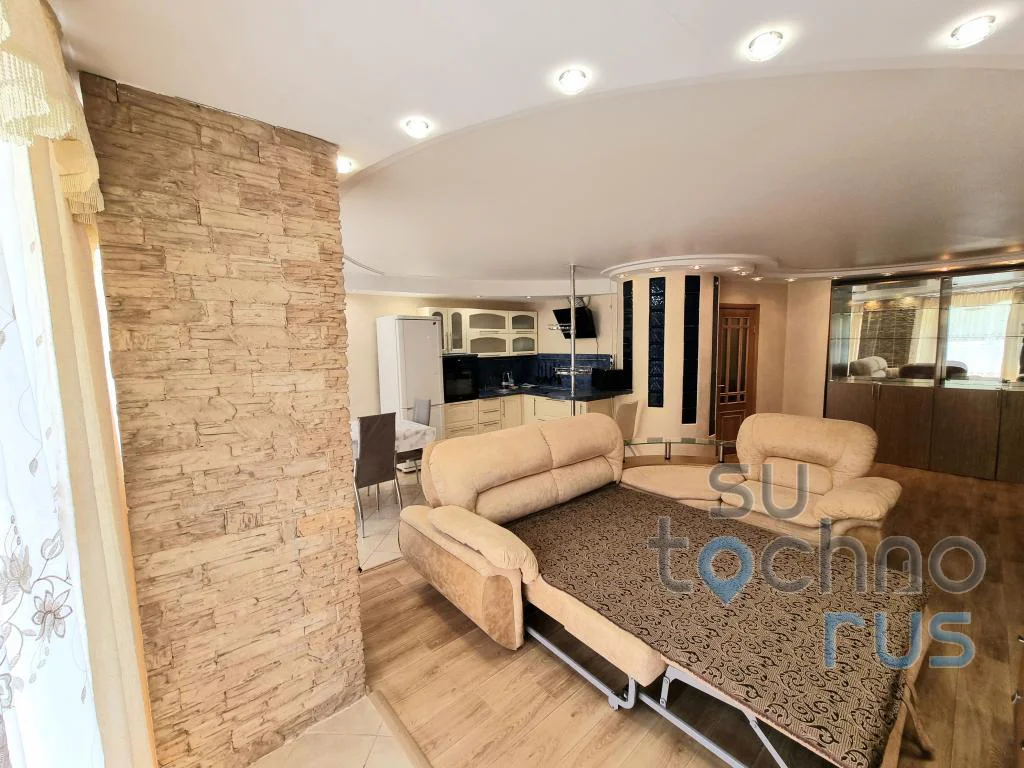 Снять посуточно 2-комнатную в Хабаровске у клиники Вивея (Волочаевская) 11