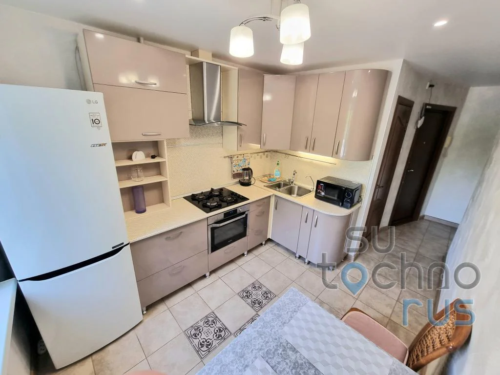 Снять квартиру на ночь в Хабаровске рядом с ЖД вокзалом (Саратовский 8) 15