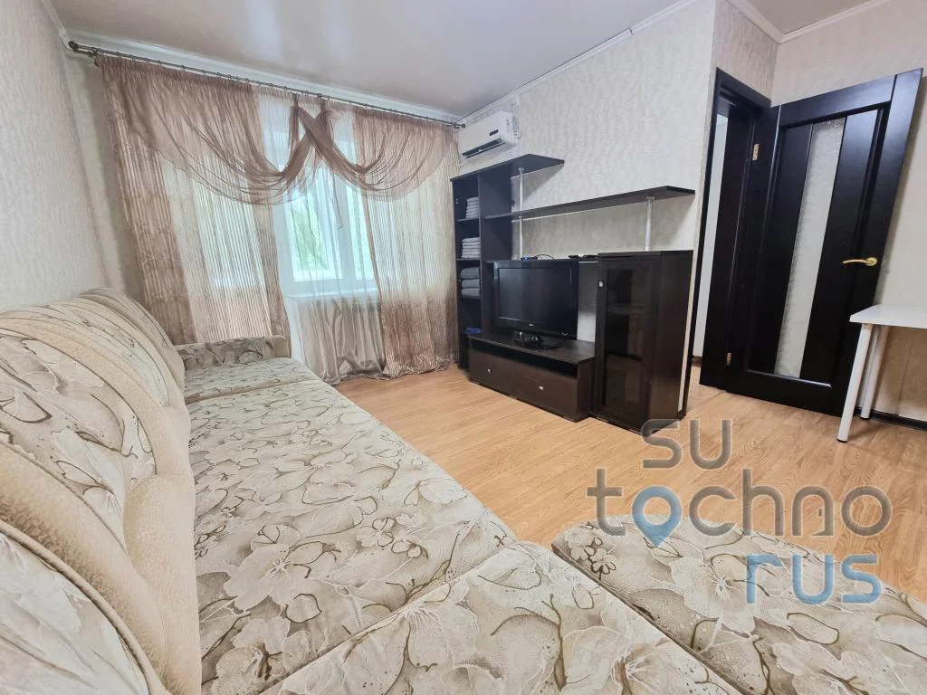 Аренда посуточно в Хабаровске у Центрального рынка (Амурский бульвар 36) 2