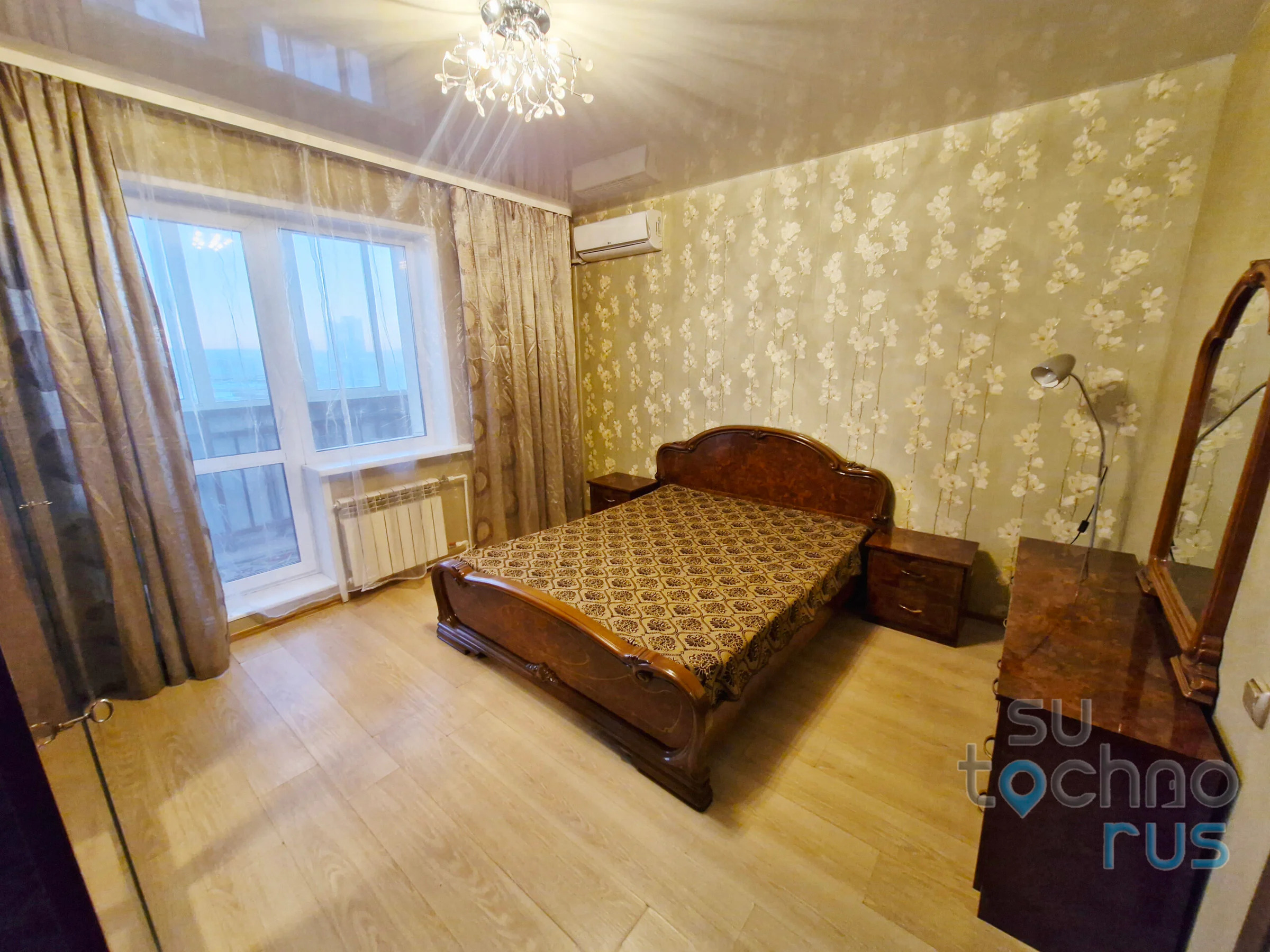 Снять квартиру посуточно в Хабаровске у Броско Молл (Павла Морозова 113) 4