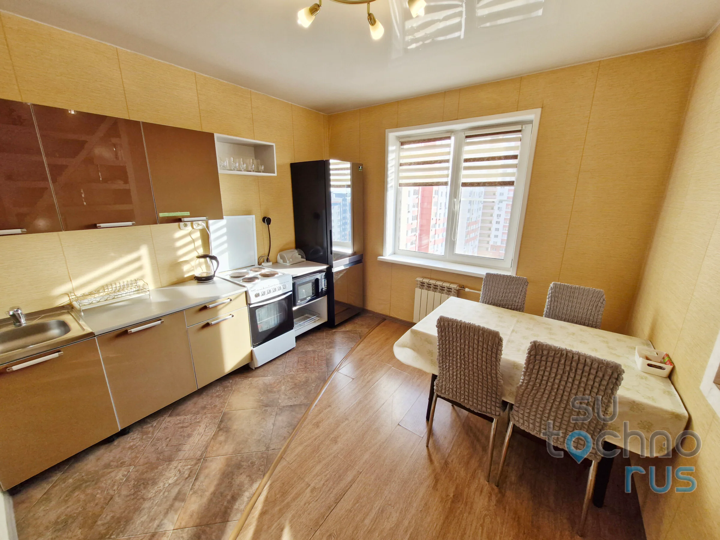 Снять квартиру посуточно в Хабаровске у Броско Молл (Павла Морозова 113) 17