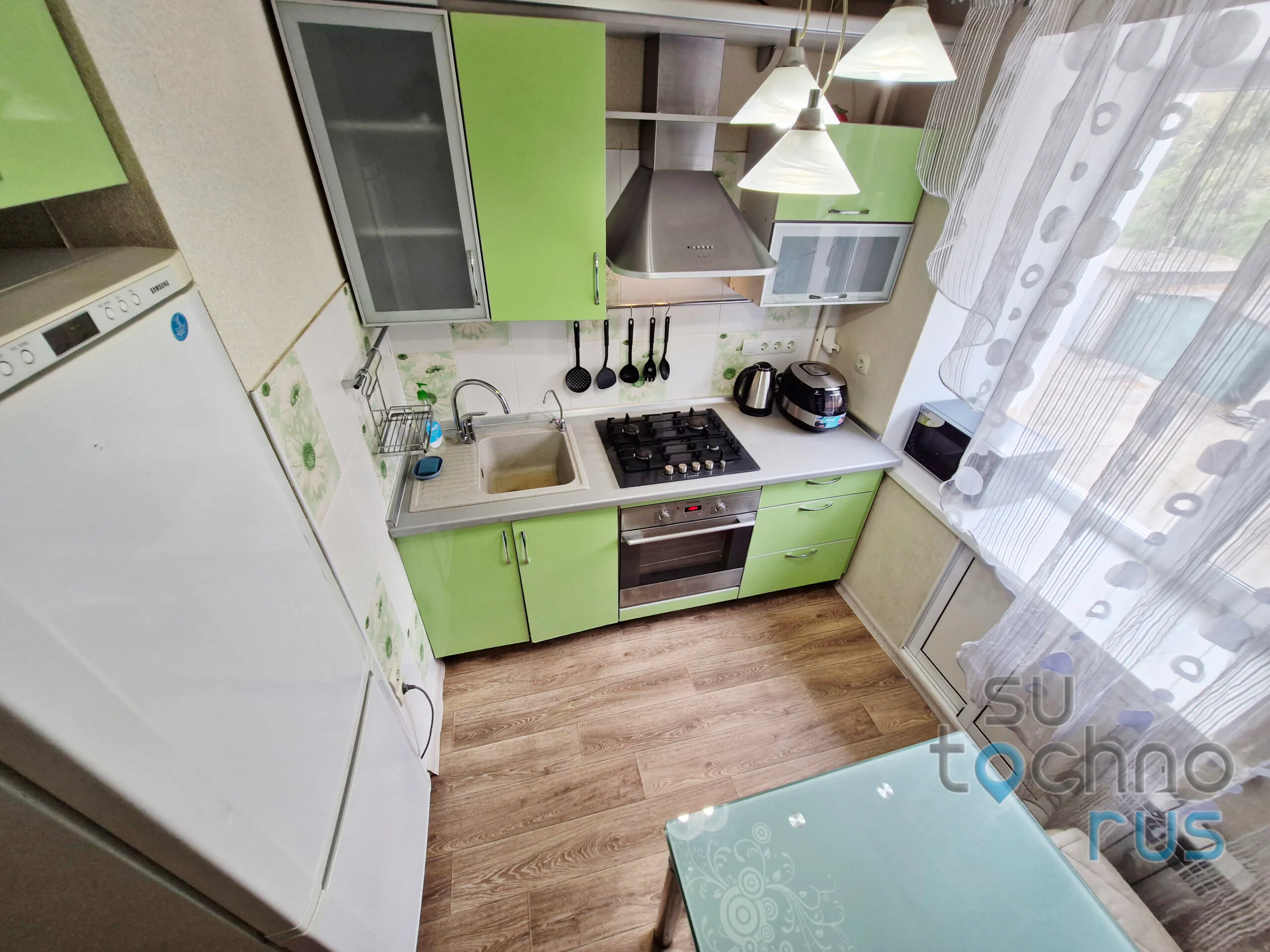 Снять посуточно квартиру в Хабаровске у ДВГУПС и ВГУЮ 15