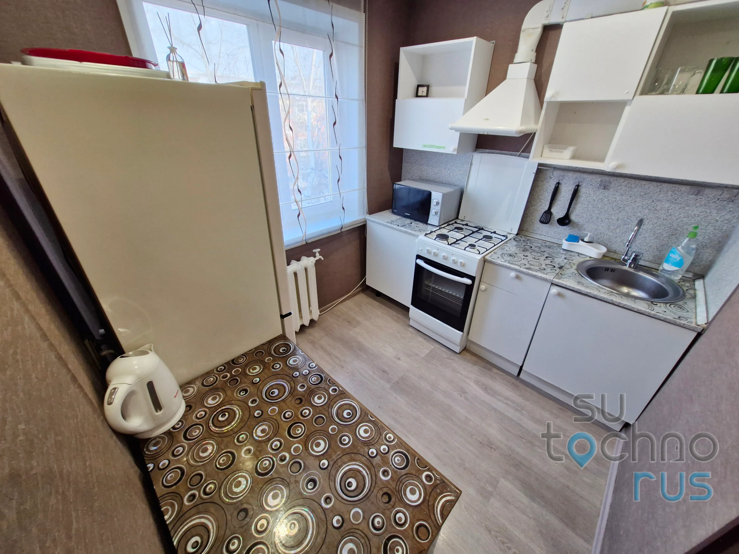 Снять квартиру на сутки в Хабаровске у Центра хоккея и стадиона 12