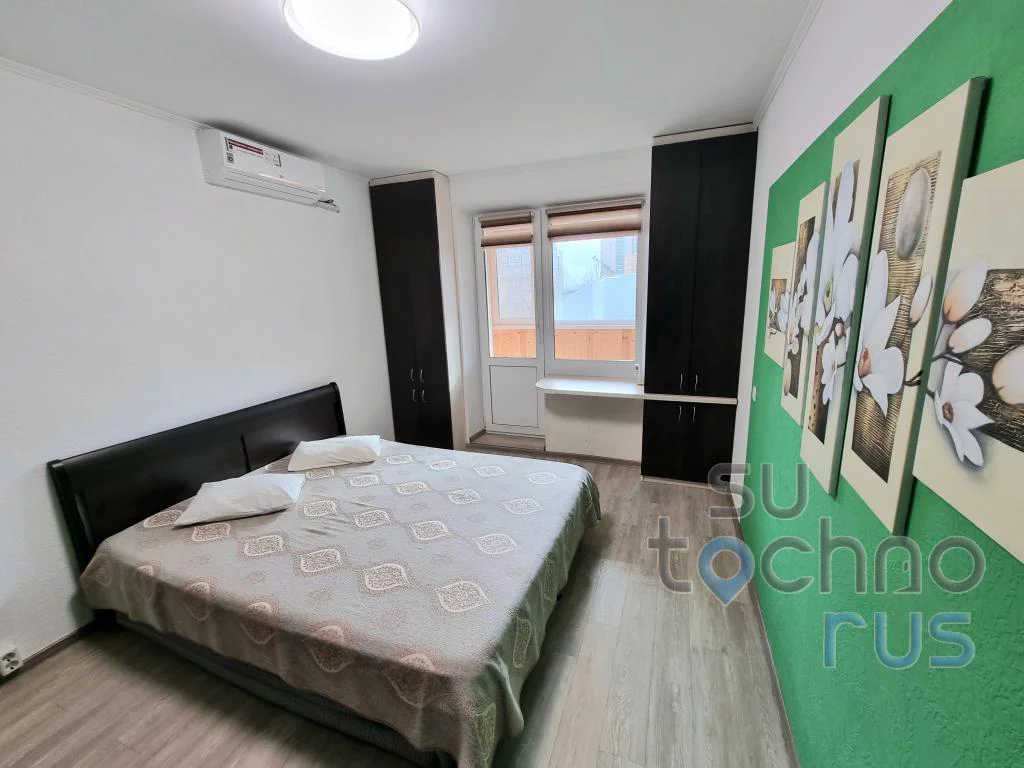 Снять 3-комнатную квартиру на сутки в Хабаровске у площади Ленина 4