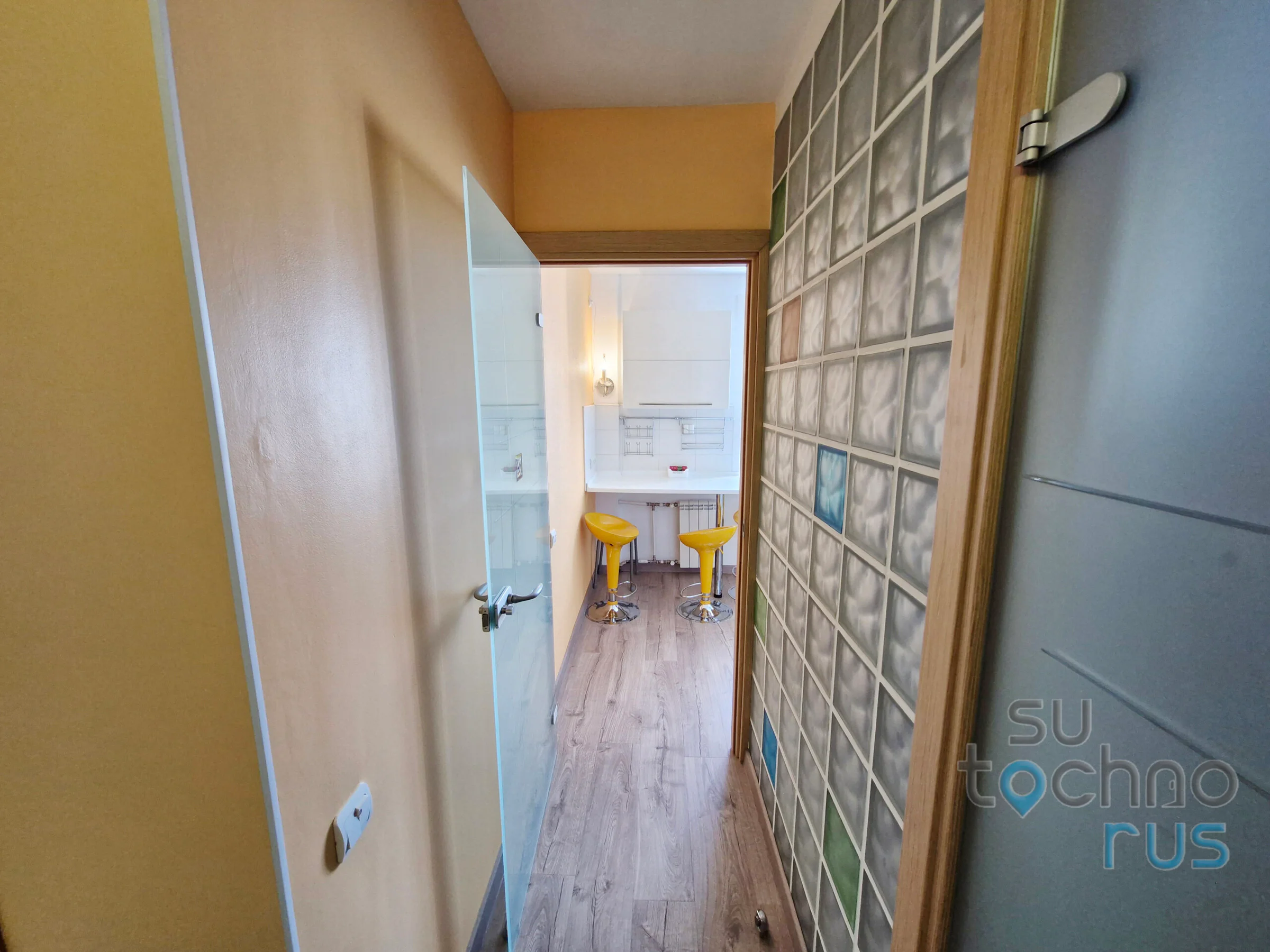 Снять квартиру посуточно в Хабаровске в центре на Калинина 110 2