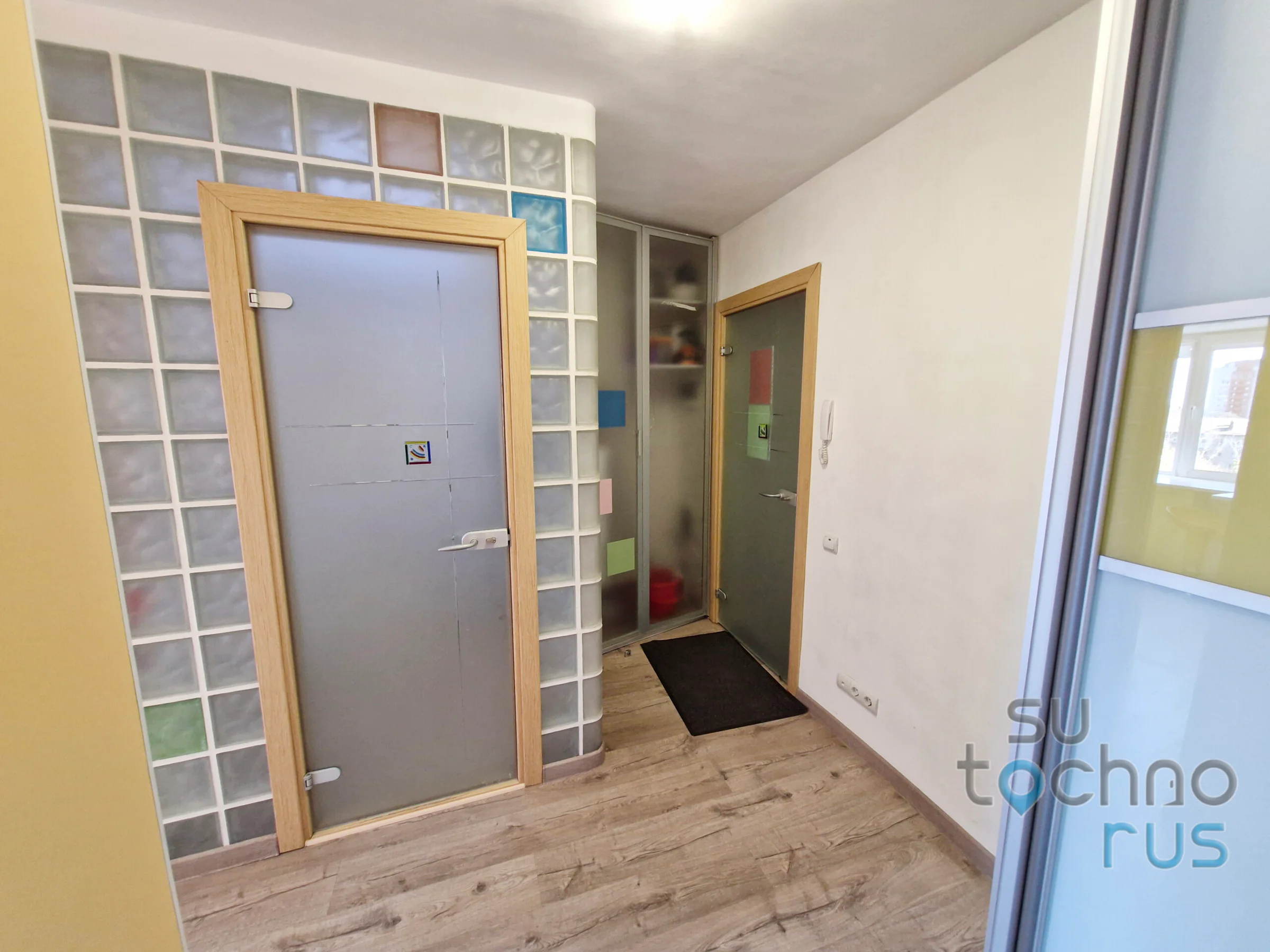 Снять квартиру посуточно в Хабаровске в центре на Калинина 110 3