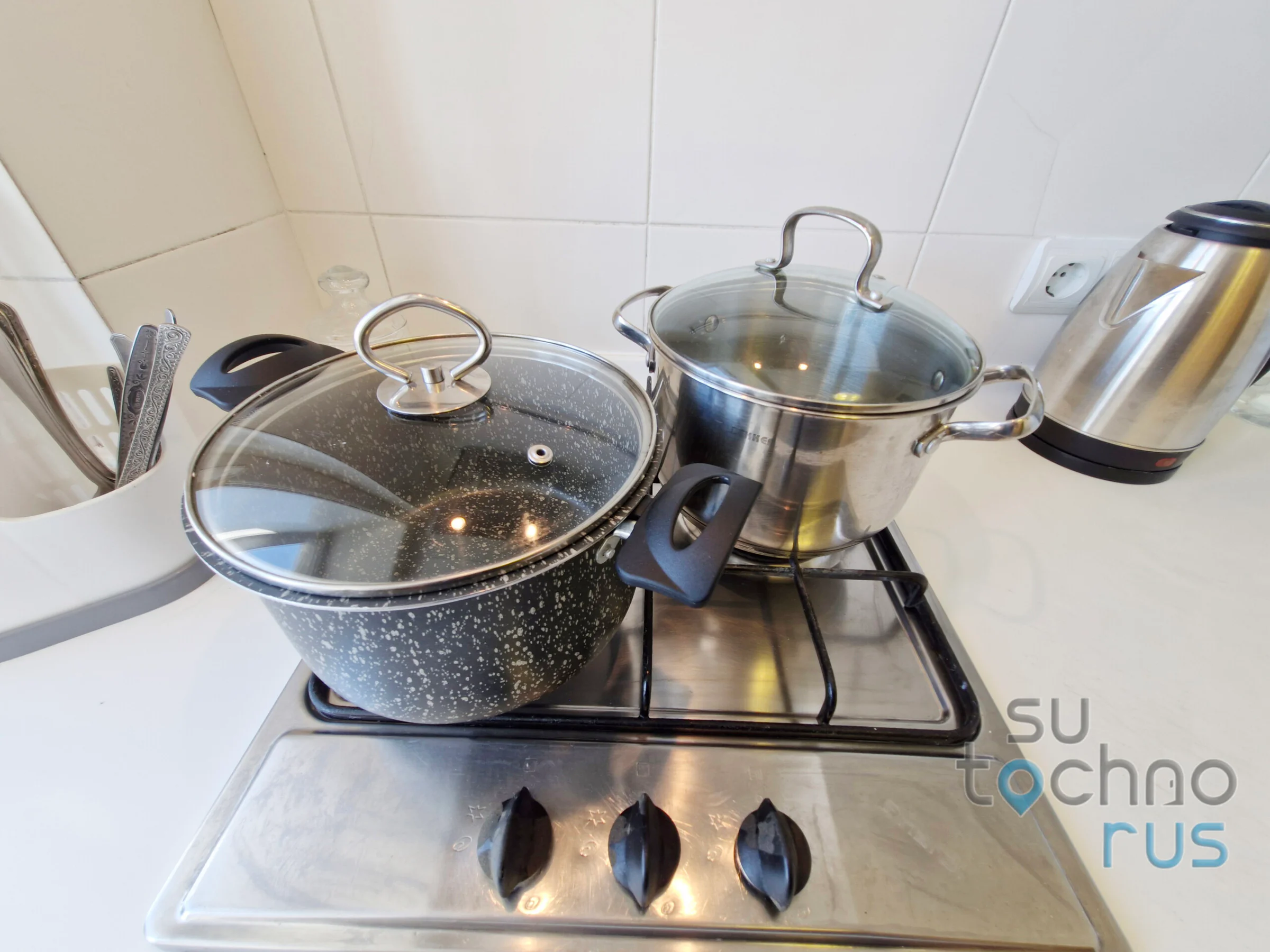 Снять квартиру посуточно в Хабаровске в центре на Калинина 110 11