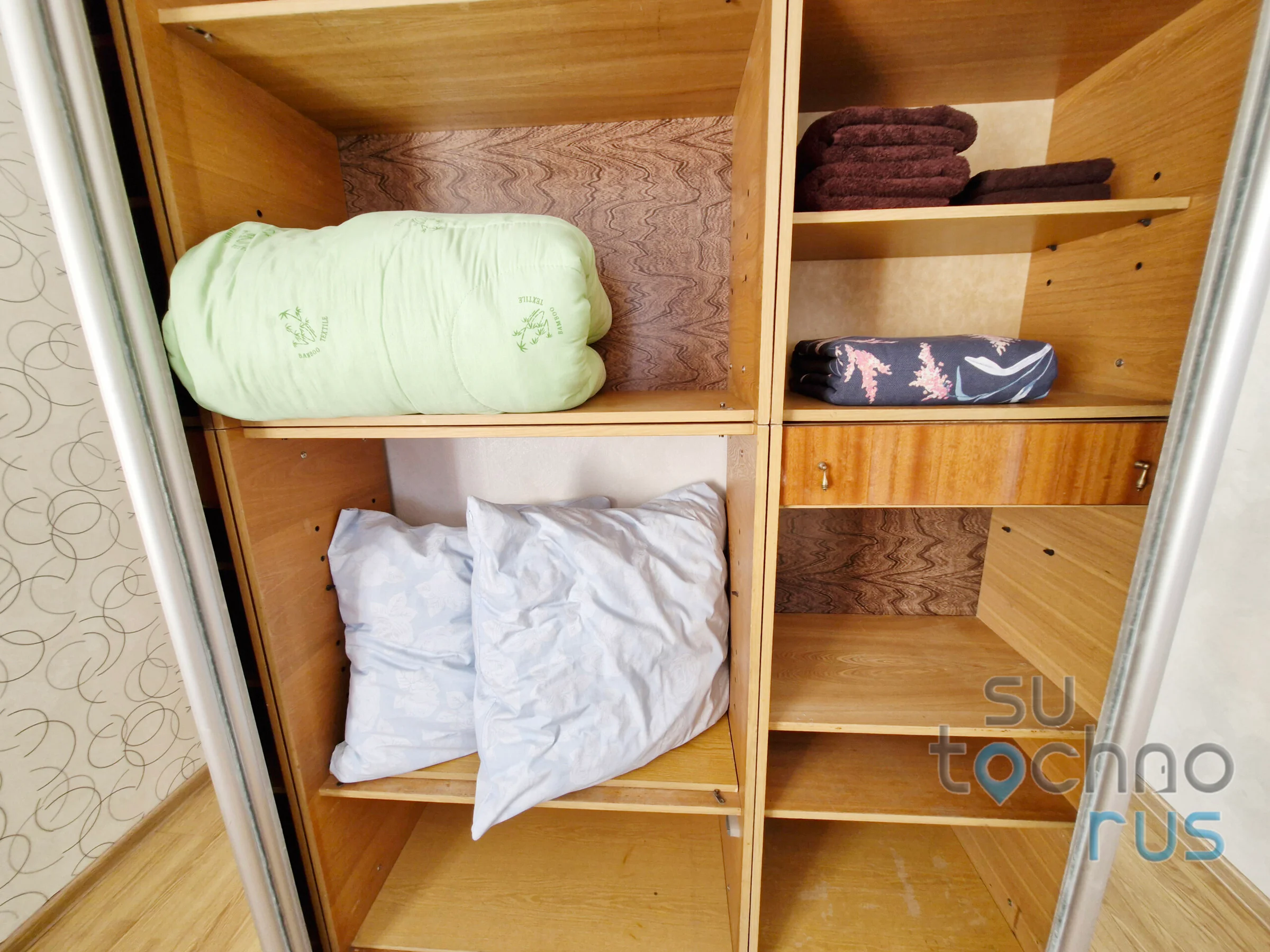 Снять квартиру посуточно в Хабаровске у ТЦ Большая Медведица 13