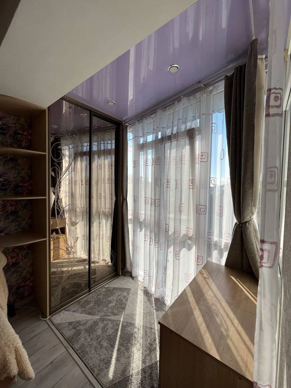 Снять на сутки студию в Сочи у ТРЦ Олимп (пер. Чехова 6/3) 3