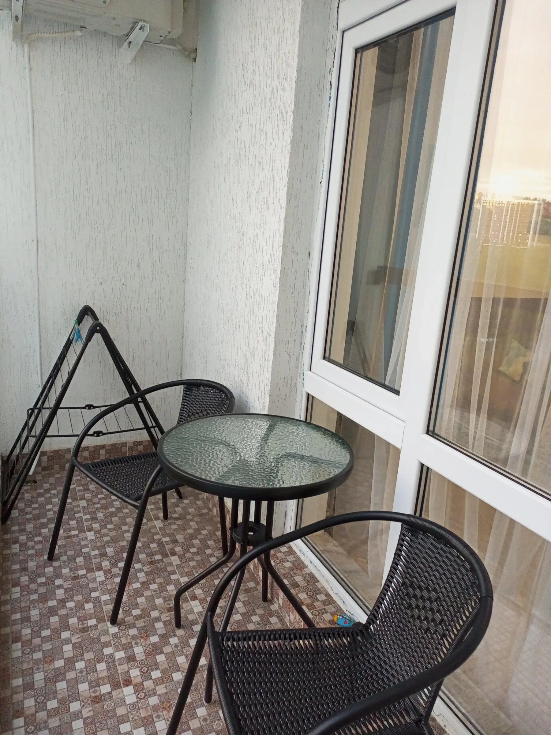 Снять на сутки студию в Сочи у моря (Гайдара 22) 6