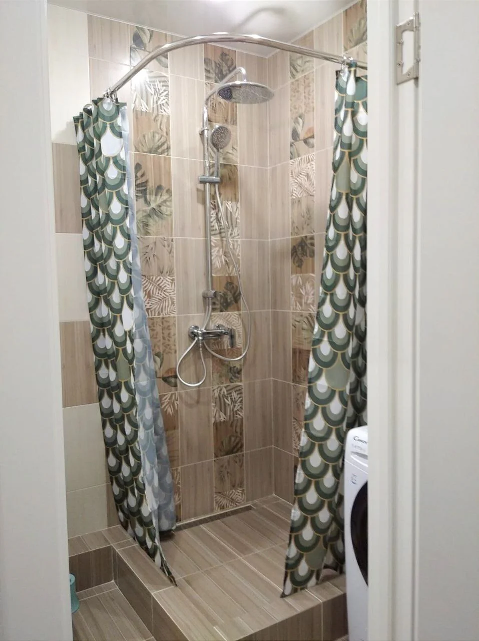 Снять на сутки студию в Сочи у моря (Гайдара 22) 18